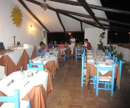 Hotell Pop Cala Gonone