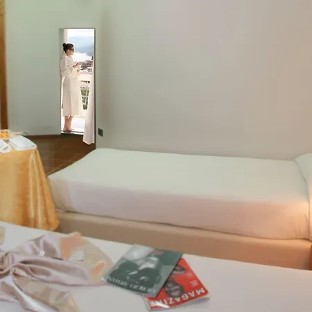 Pop Hotell 3*