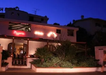 Pop Hotel
