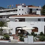 Pop Hotel