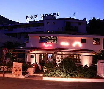 Отель Pop